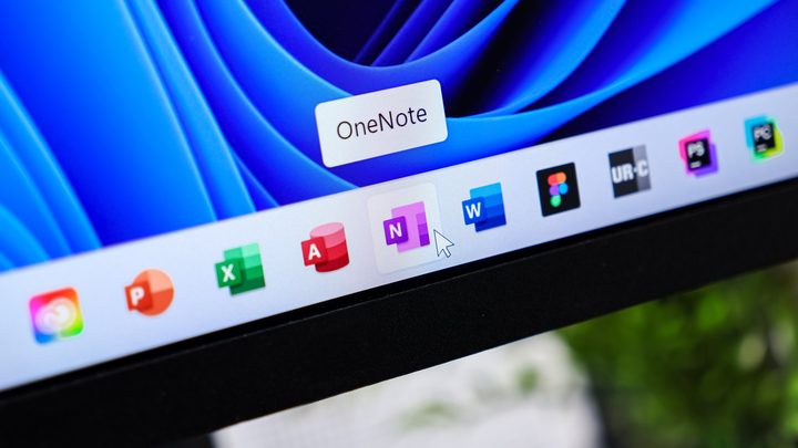 Captura de pantalla d'un ordinador amb programari d'ofimàtica gratuït alternatiu a Microsoft Office.