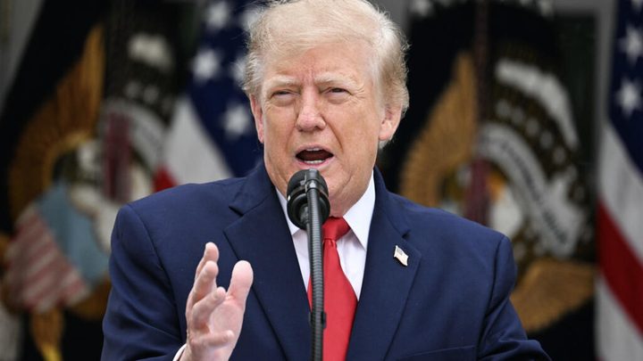 Trump defensa l'alleujament de les sancions contra Rússia pesi al rebuig entre els republicans