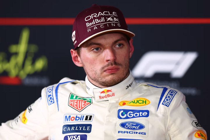 Max Verstappen al seu monoplaça Red Bull durant la sessió de classificació a Austin.