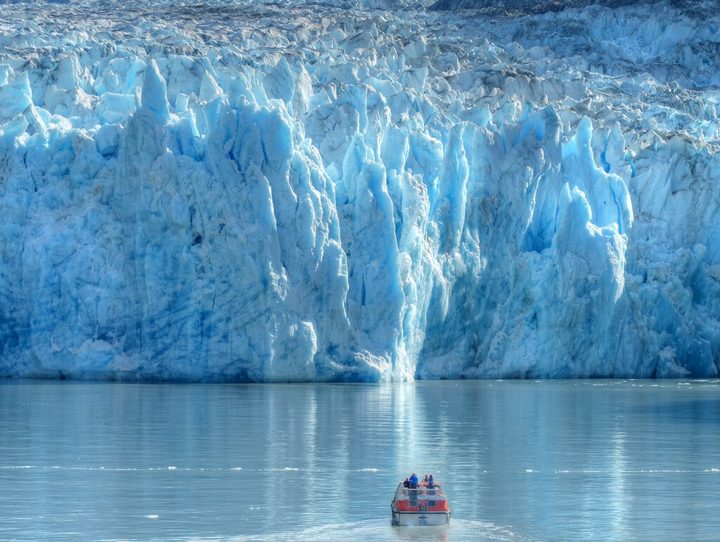 El pla d'un príncep saudita el 1977 per portar un iceberg mil·lenari als deserts