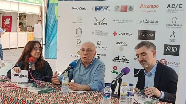 Ignacio Escolar debat a Toledo sobre la memòria històrica i la necessitat de recuperar les restes