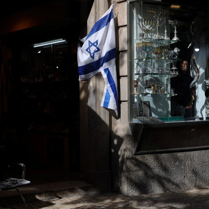 Els israelians voten en unes eleccions decisives marcades per una alta participació