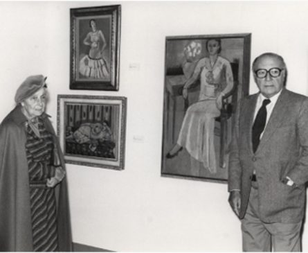 Imagen secundaria 1 - En las imágenes, obra de Marcel Duchamp y Richard Hamilton, 'The Sieves', de 1971; 'Fotografía de Marguerite Duthuit y Pierre Matisse en la inauguración de la exposición 'Henri M