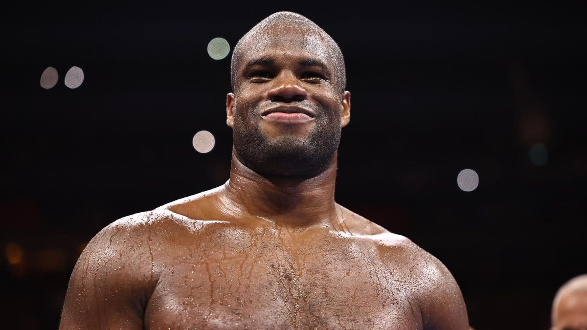Daniel Dubois vol una trilogia contra Oleksandr Usyk