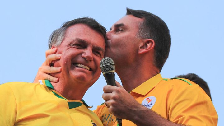 El futur de Jair Bolsonaro depèn de la victòria del seu fill Flávio a la presidència
