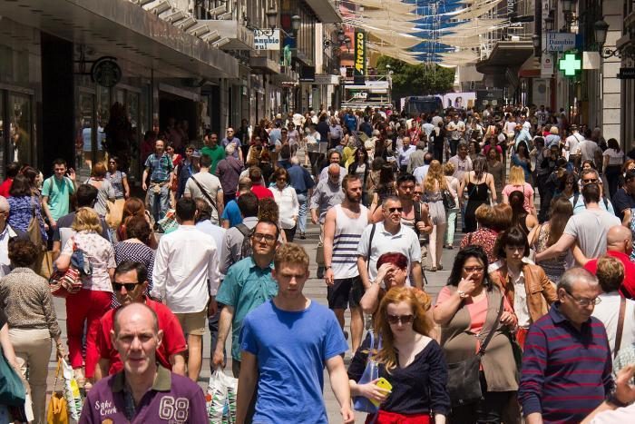 L'economia espanyola creix un 0,6% al tercer trimestre per la moderació del consum i la inversió