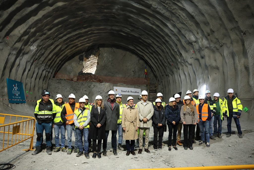 Connectades les dues boques del túnel de Rocafort, que preveu obrir el juliol vinent