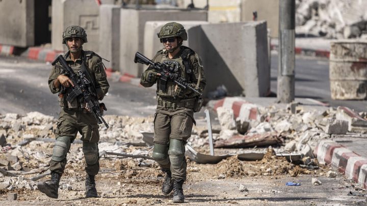 L'exèrcit israelià expulsa famílies palestines a Hébron després d'un atac