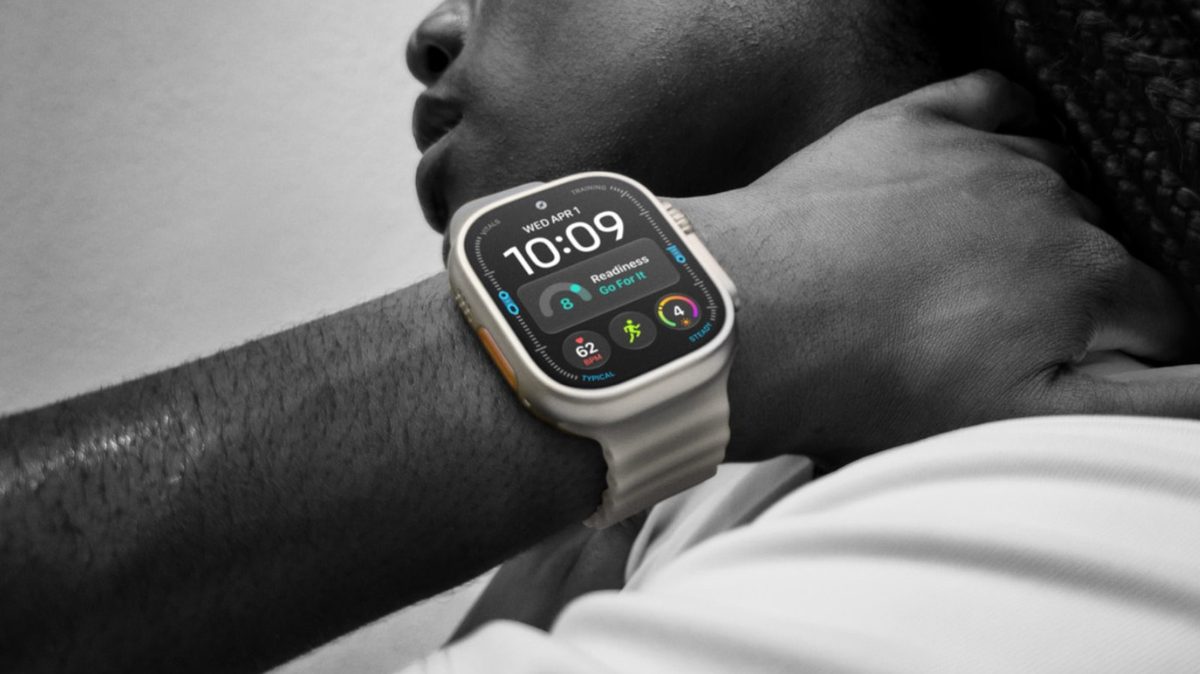 Què permet fer el botó d'acció de l'Apple Watch Ultra 4?