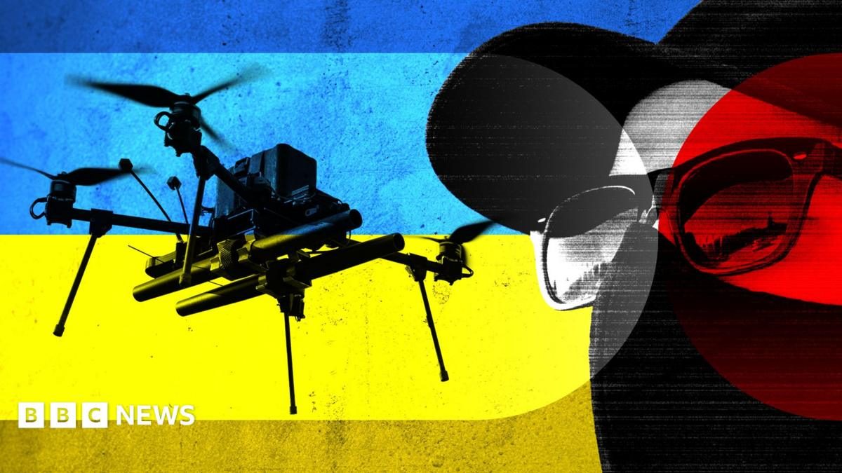 Dues persones esmentades com a agents a l'ombra expliquen les seves operacions secretes a Rússia.