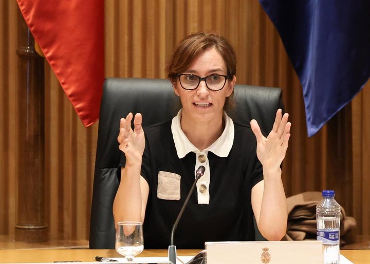 Mónica García renuncia a #incorporar a la llista de Front Ampli per a #centrar les eleccions autonòmiques