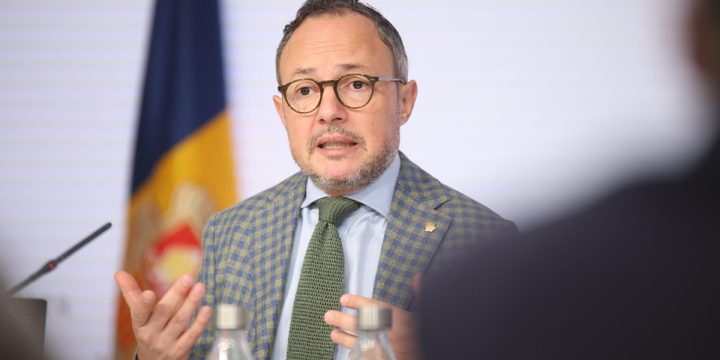Espot qualifica de «brindis al sol» la protesta contra la signatura de l’Acord i es nega a avançar el referèndum