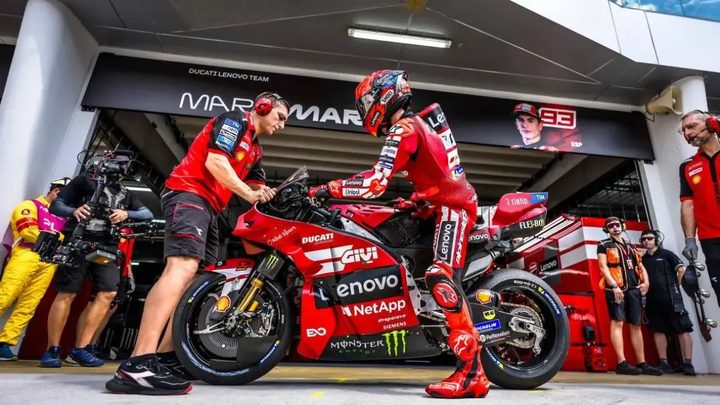 Marc Márquez amplia a 19 punts el seu avantatge a Sepang i acaricia el títol