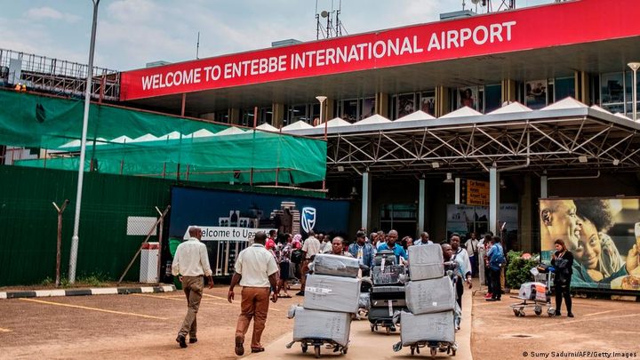 Investiguen casos d'Ebola a Nigèria i Kenya vinculats a un aeroport d'Uganda