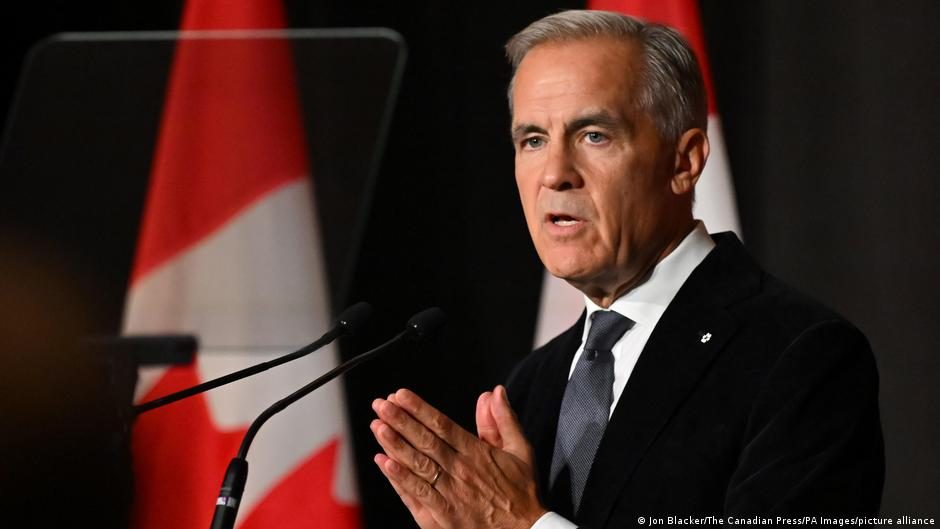 Canadà: el major incendi va informar a la base militar a Alberta