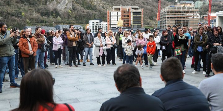 Convocada una concentració el 19 d'octubre per exigir el referèndum de l'acord amb la UE abans de signar